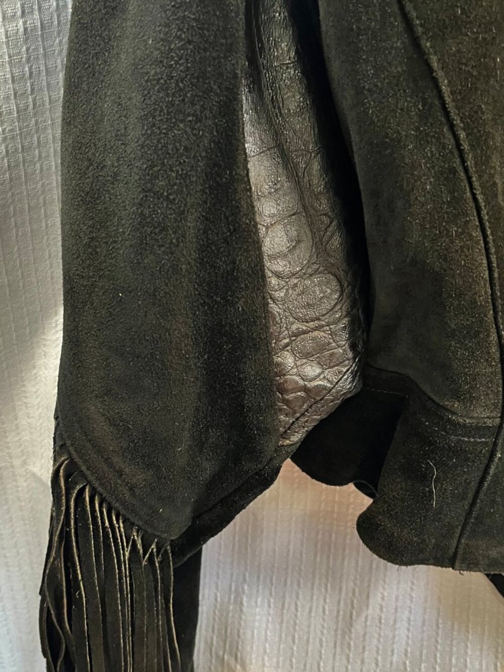 Vintage Outerwear by Phoenix Western Style Cropped Fringed Jacket size M - Picture 3 of 7